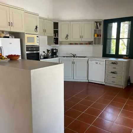 Feriehus Charming Two Bedroom Fisherman's House On Kea Korissia (Kea)