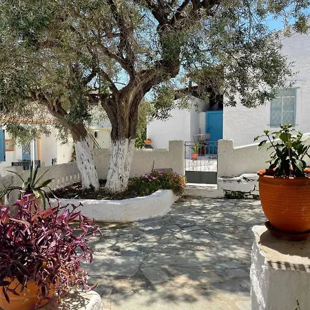 Charming Two Bedroom Fisherman's House On Kea * Korissia (Kea)