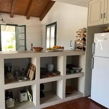 Charming Two Bedroom Fisherman's House On Kea Feriehus Korissia (Kea)
